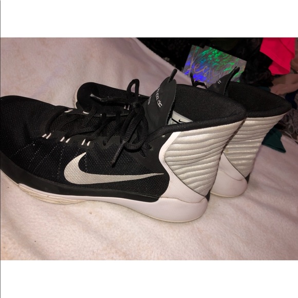 Nike men running shoes - Picture 6 of 7